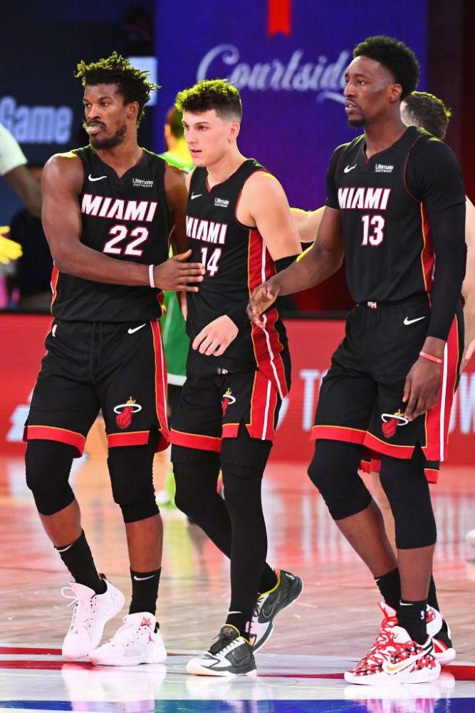 生活并回馈 生活并回馈