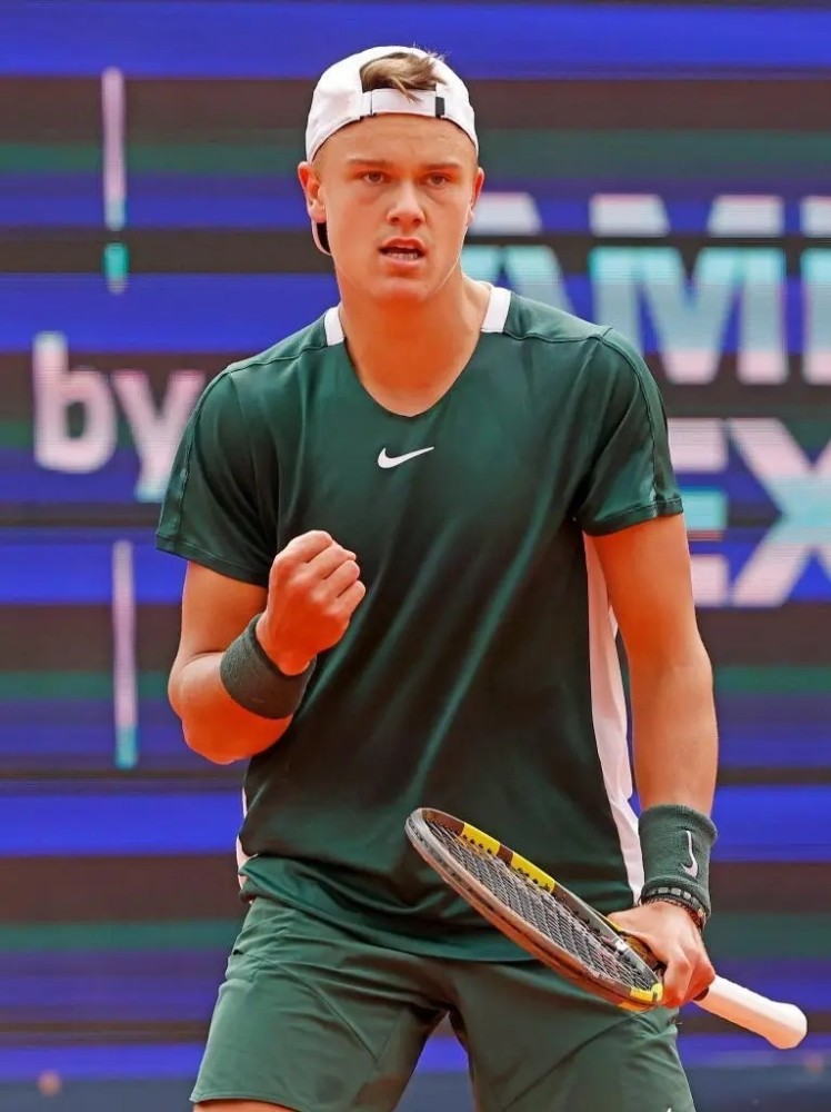 战术布局与 战术布局与